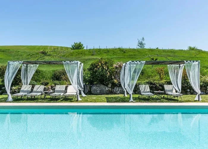 Landhaus Castiglione By Posarellivillas Contignano