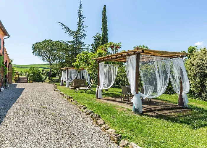 Landhaus Castiglione By Posarellivillas